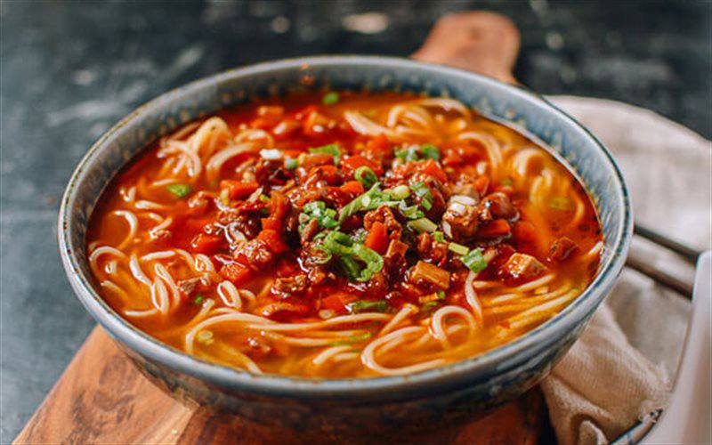 nhung-mon-ngon-dac-trung-han-quoc-co-mat-o-june-noodle (4)
